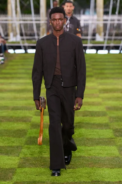 Look 21